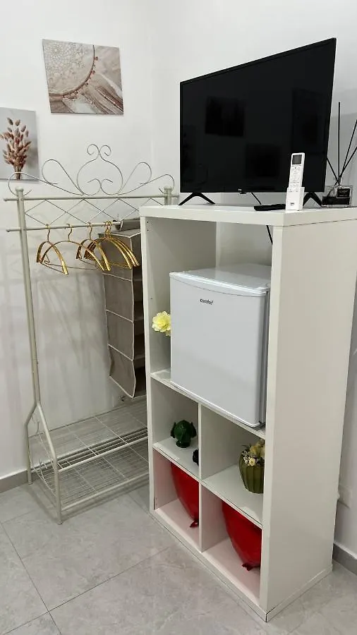 Faro'S Room Bari Italy