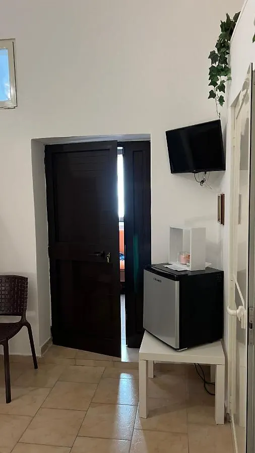 Guest house Faro'S Room Bari Italy