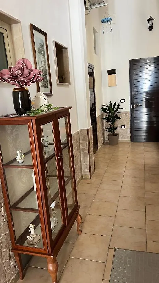 Faro'S Room Bari Guest house