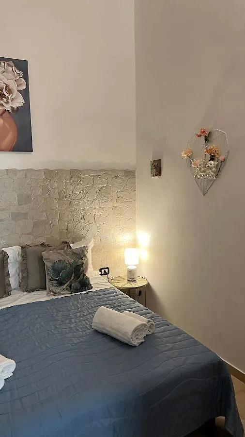 Guest house Faro'S Room Bari Italy