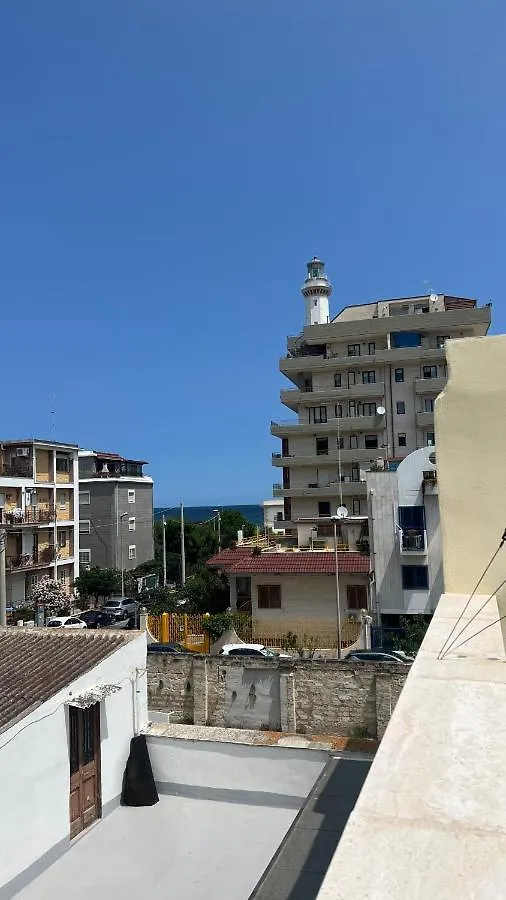 Guest house Faro'S Room Bari Italy