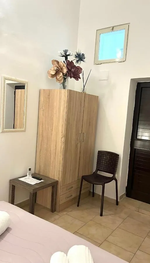 Faro'S Room Bari Włochy